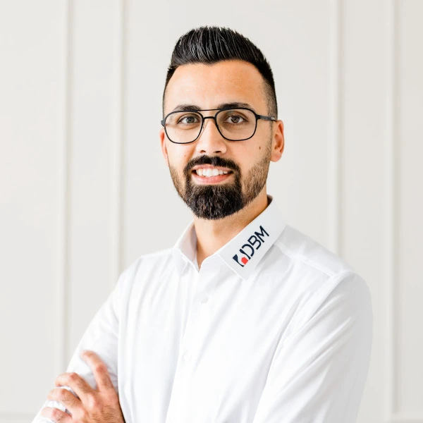 Portrait von Liam Tosar